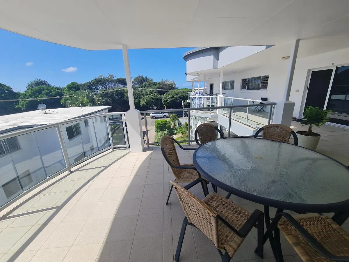 Cranbourne Court Beachside Apartments Maroochydore