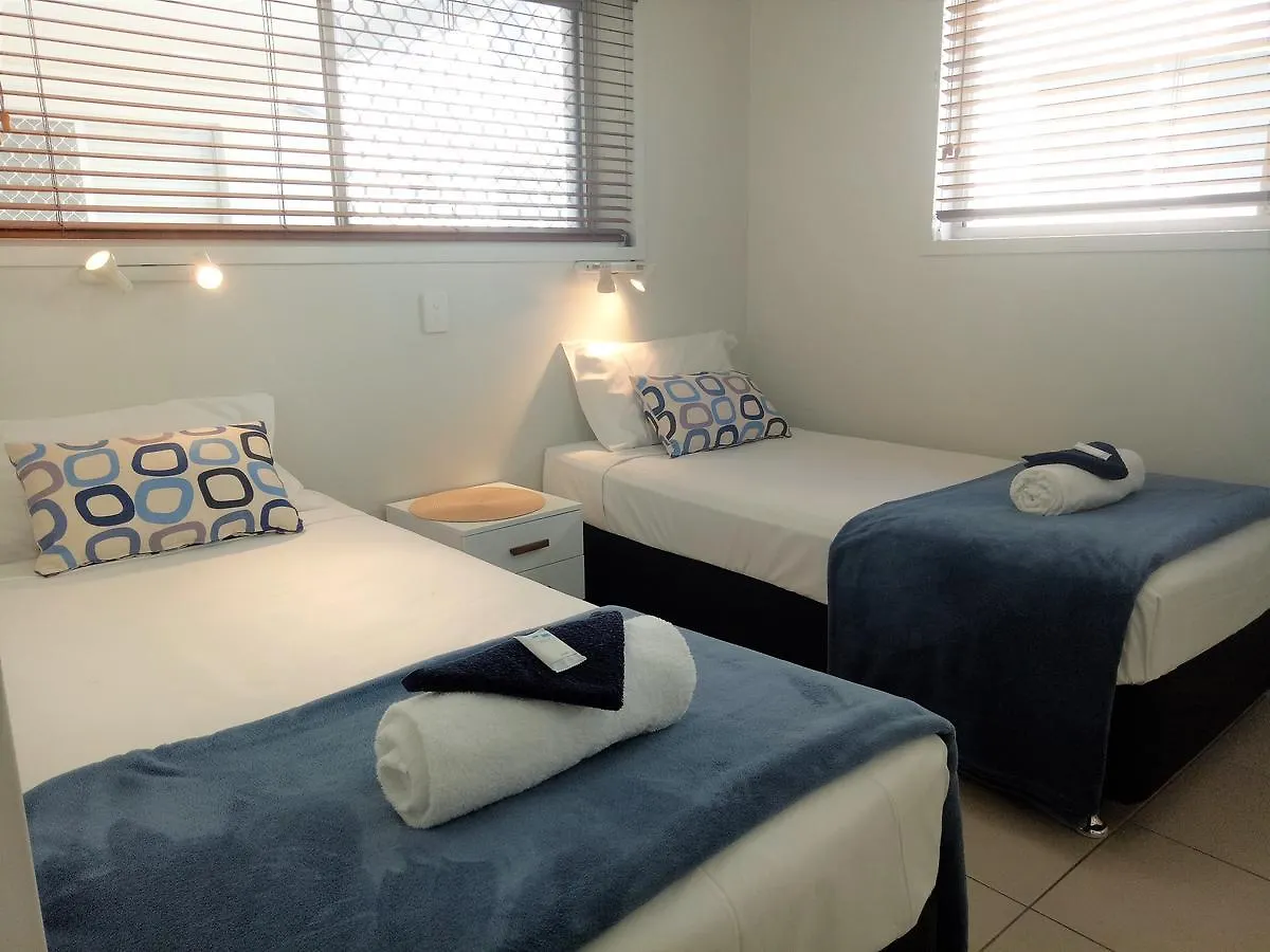 Cranbourne Court Beachside Apartments Maroochydore